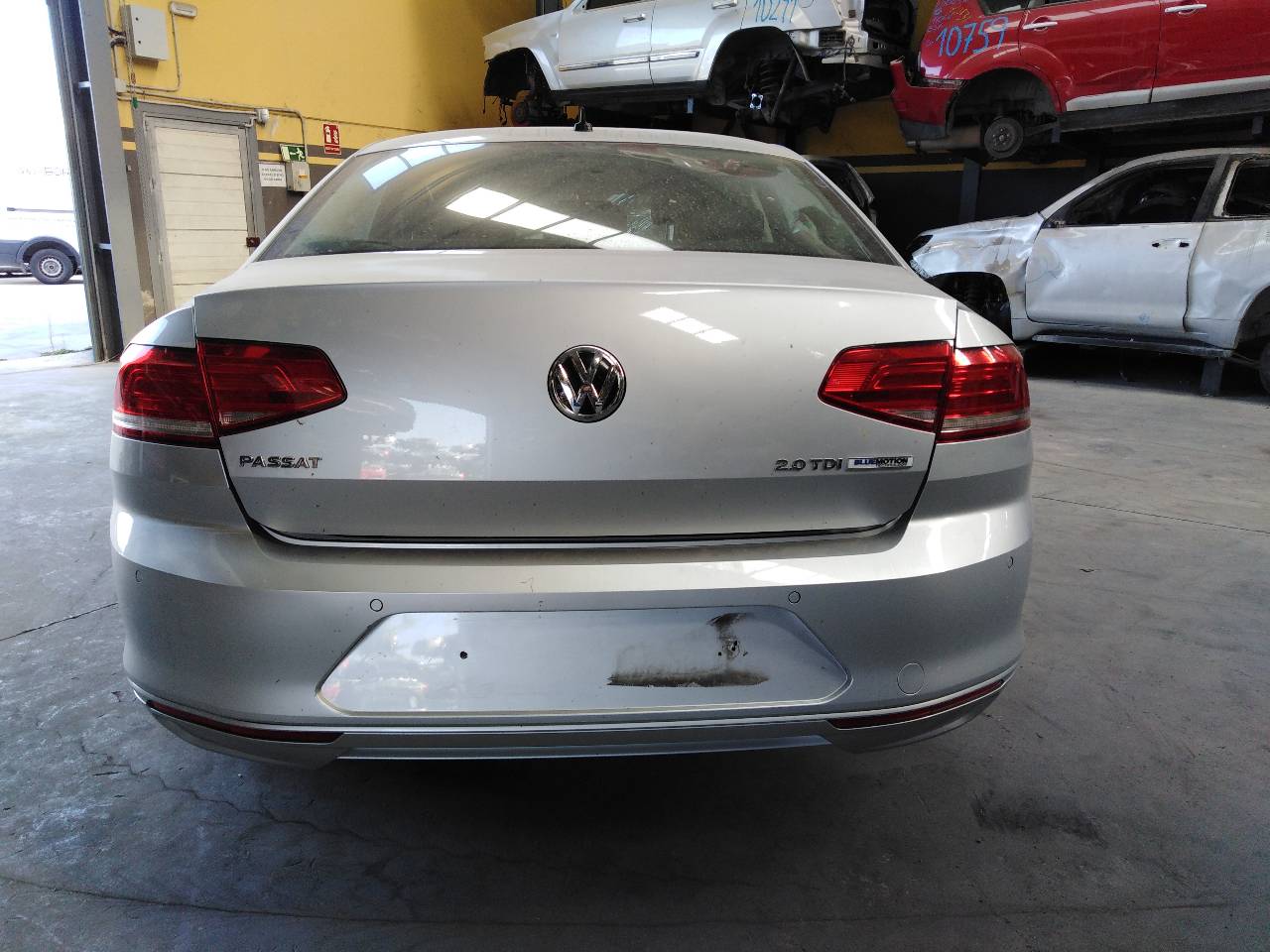 VOLKSWAGEN Passat B8 (2014-2023) Стеклоподъемник передней левой двери 3G0837461A, E1-B6-55-1 21827883