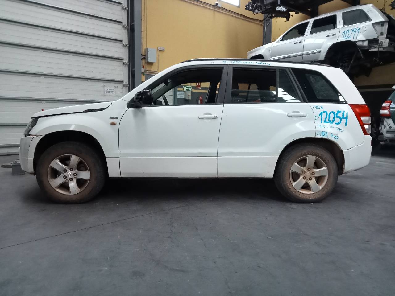 SUZUKI Grand Vitara 2 generation (2005-2014) Спидометр 3411067JE0,E3-B4-18-2 24096473