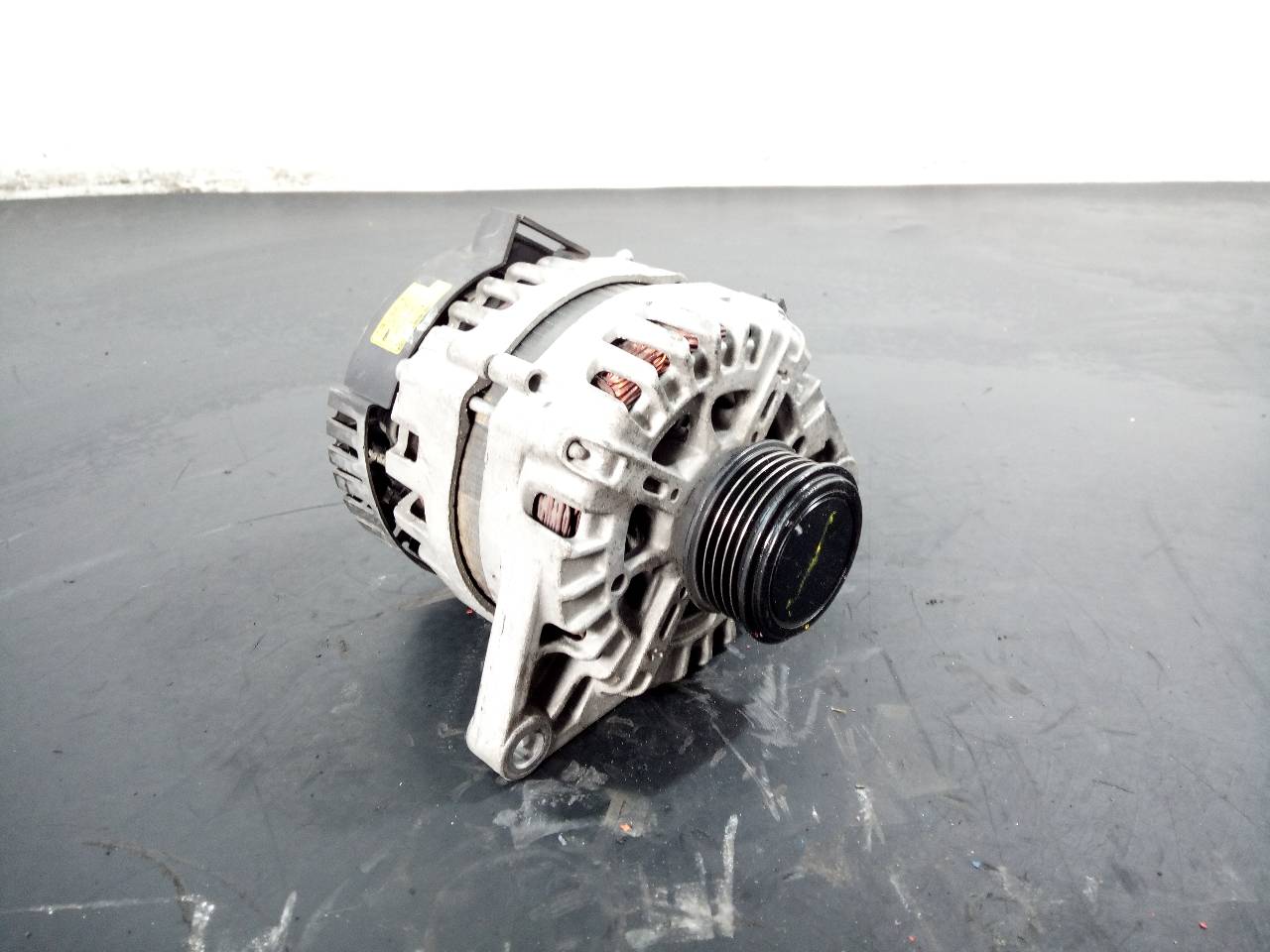 KIA Carens 3 generation (RP) (2013-2019) Alternator 2611067,373002A850,P3-B6-8-1 21802535