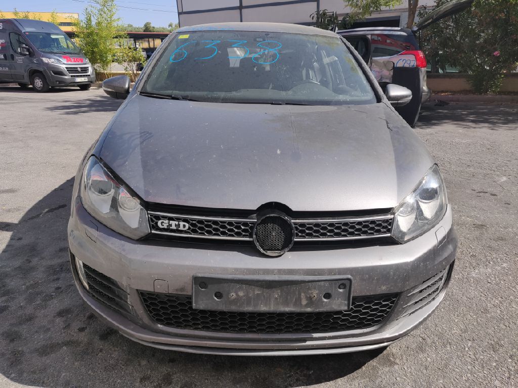 VOLKSWAGEN Golf 5 generation (2003-2009) Замок двери передний правый E1-B6-20-2,5K1837016B 18486133