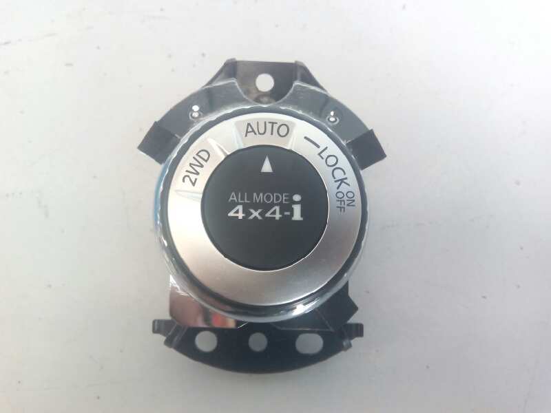 NISSAN X-Trail T32 (2013-2022) Commutateurs 969U74CE2A, 275004EA0A 18399371