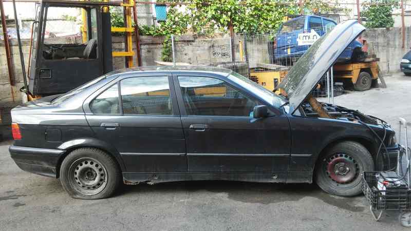 BMW 3 Series E36 (1990-2000) Зеркало передней правой двери NEGRO,ELÉCTRICO 26475339