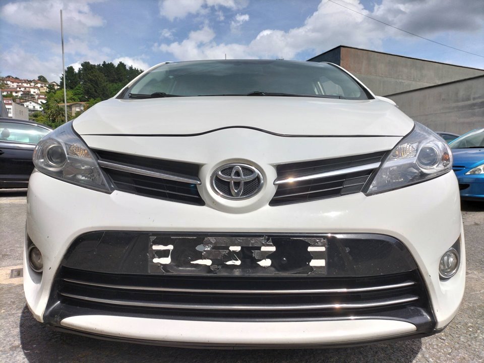 TOYOTA Verso 1 generation (2009-2015) Variklis 1ADFTV 25180692