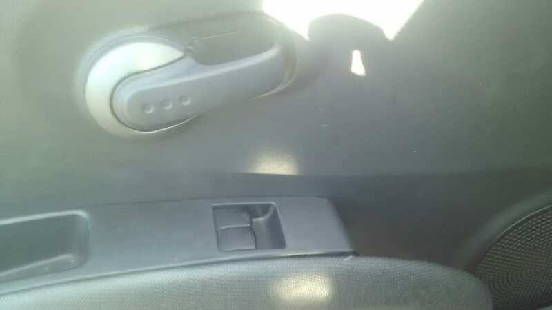 SEAT Cordoba 2 generation (1999-2009) Variklio kompiuteris MEC32040 26471413