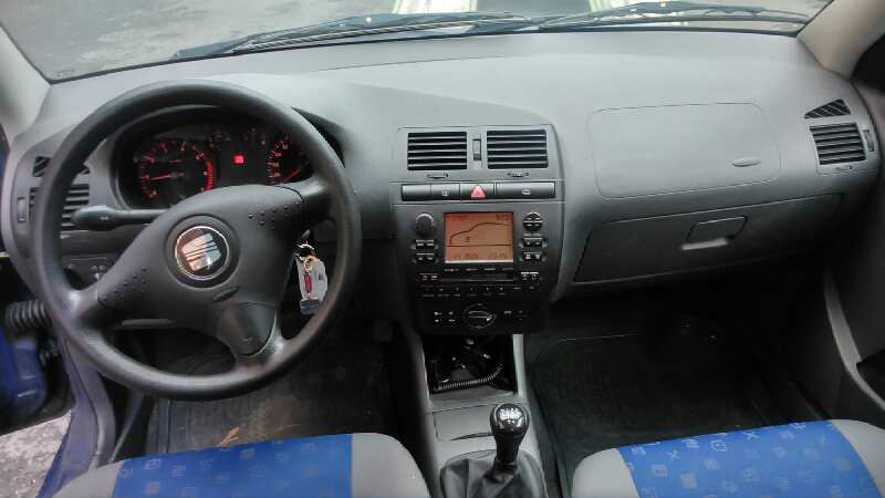 SEAT Ibiza 2 generation (1993-2002) Двигун склоочисника задніх дверей 6K6955711C 26466281