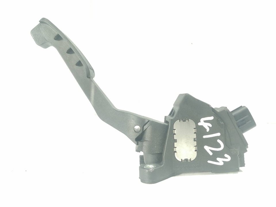 TOYOTA Yaris 2 generation (2005-2012) Kitos kėbulo dalys 781100D011 25280564