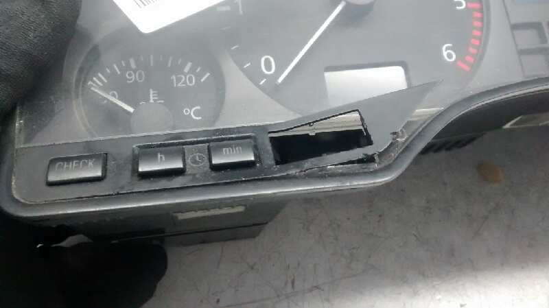 AUDI A8 D2/4D (1994-2002) Спидометр 4D0919033AE 26466623