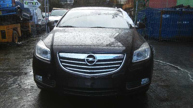 OPEL Insignia A (2008-2016) Aizmugurējo labo durvju logu pacēlājs 915722103 25376394