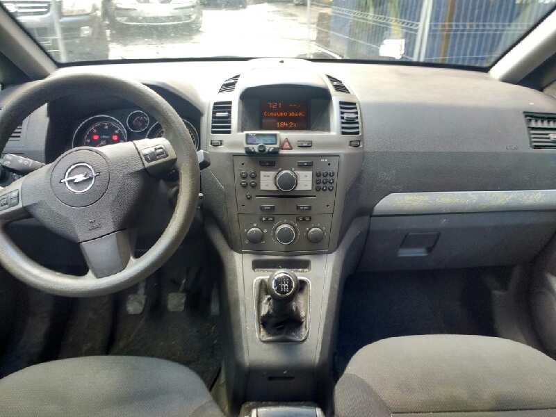 OPEL Zafira B (2005-2010) Передняя правая дверь GRANATE 26479957