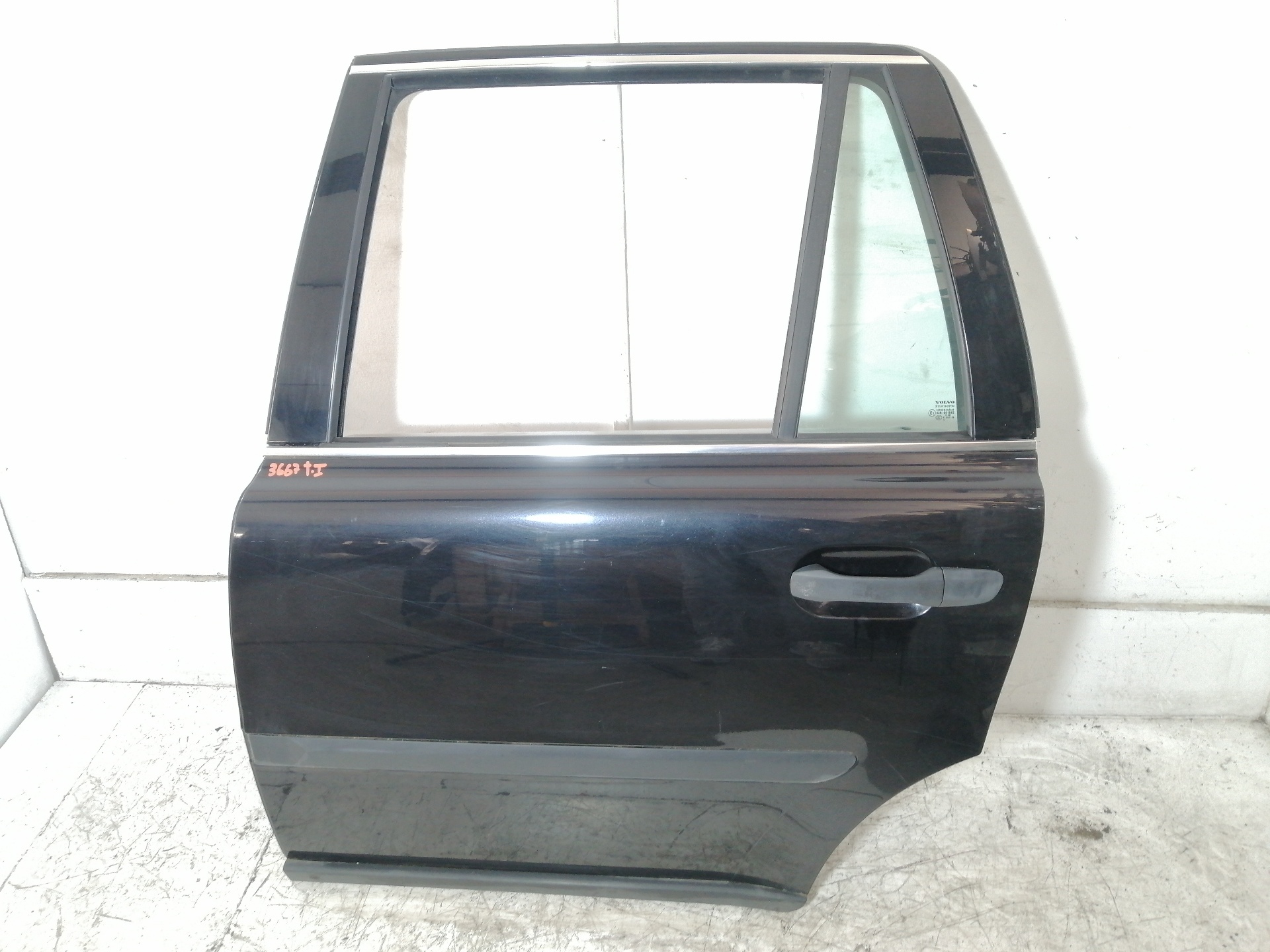 VOLVO XC90 1 generation (2002-2014) Rear Left Door 26486946