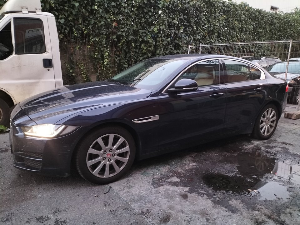 JAGUAR XE 1 generation (2014-2024) Rétroviseur latéral gauche 25297804