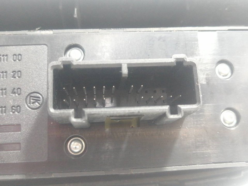 VOLVO S40 2 generation (2004-2012) Priekinių kairių durų langų pakėlimo mygtukai 30658444 25280402