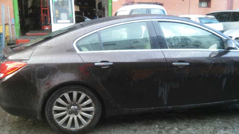 OPEL Insignia A (2008-2016) Aizmugurējo labo durvju logu pacēlājs 915722103 25376394