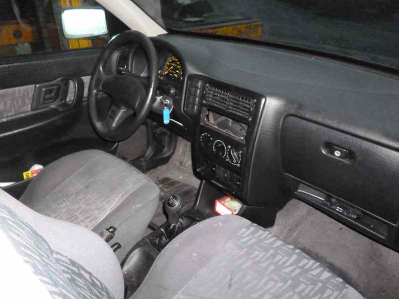 TOYOTA Carina E Блок управления двигателем 032906026F 26461234