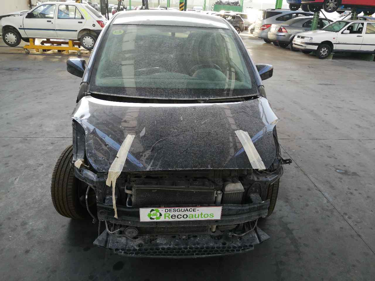 HYUNDAI ix20 1 generation (2010-2020) A hátsó lökhárító egyéb részei 924051K0 24129219