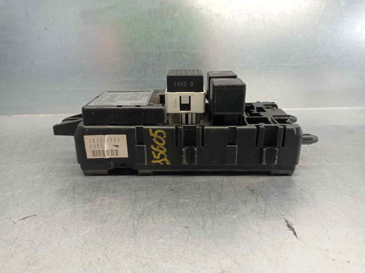 VOLVO V40 1 generation (1996-2004) Fuse Box 30889989 19814169