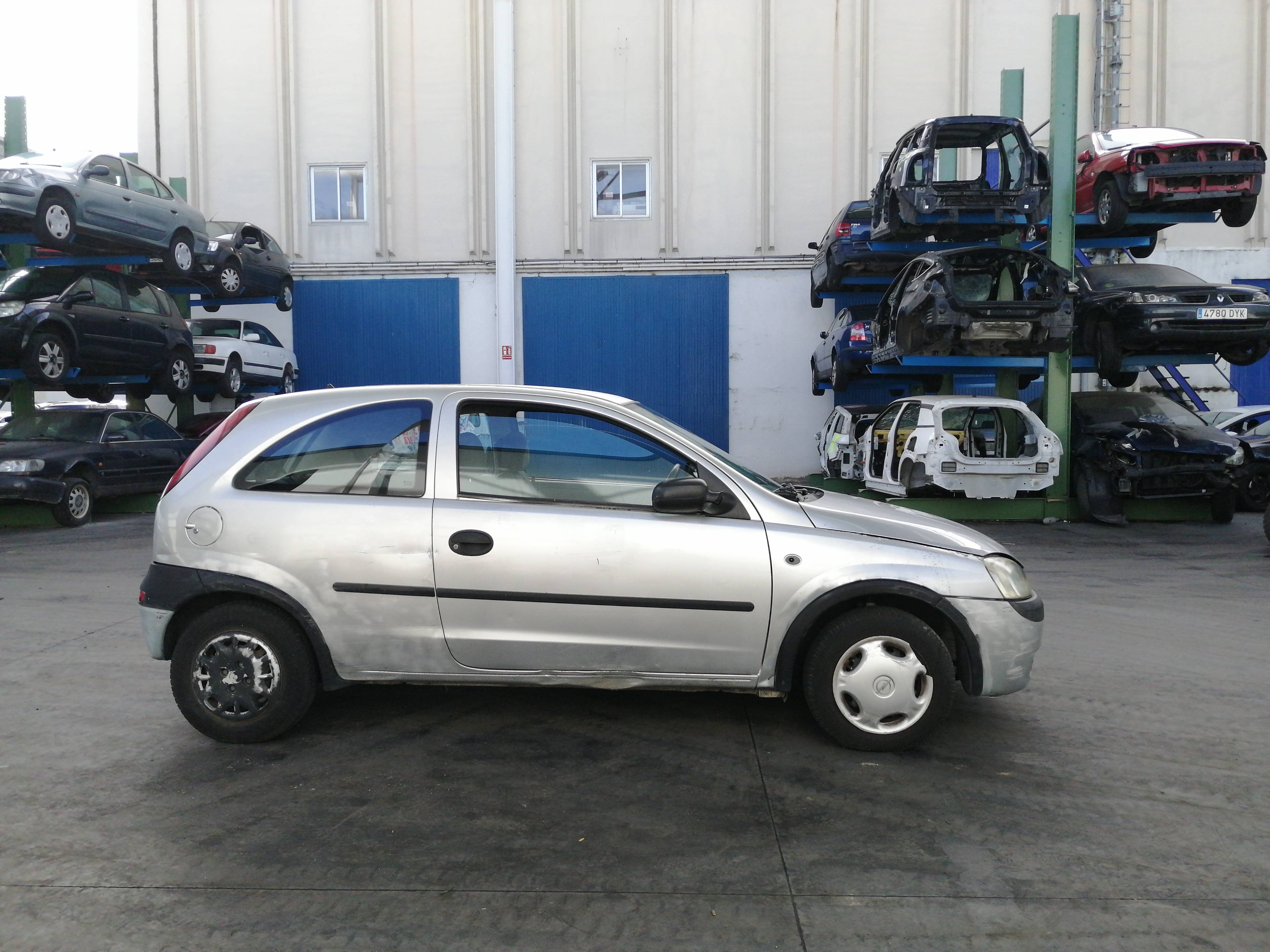 RENAULT Corsa C (2000-2006) Другие кузовные детали HELLA,HELLA+6PV00811000 19781839