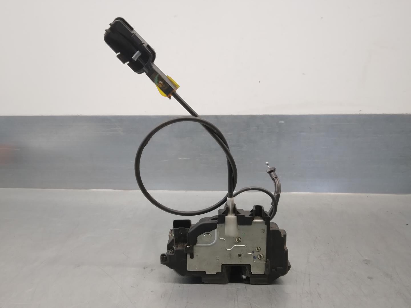 RENAULT Modus 1 generation (2004-2012) Front Right Door Lock 8200219247, 4PINES, 5PUERTAS 21105957