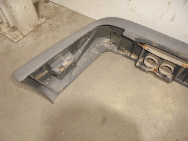 TOYOTA Express A (1982-1993) Rear Bumper GRISTEXTURADO,4PUERTAS,6006000474+ 19781508