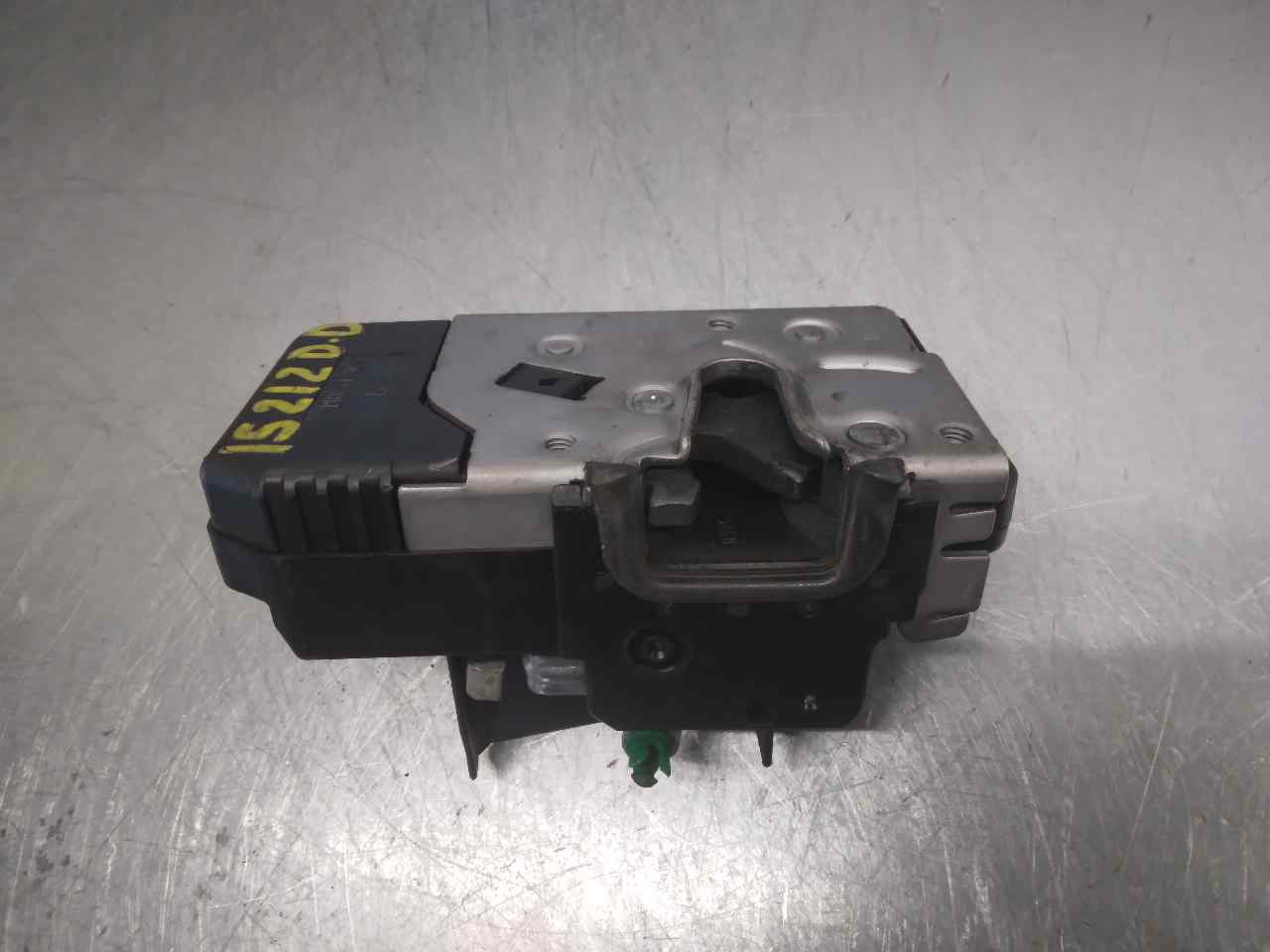 IVECO Vectra B (1995-1999) Front Right Door Lock 3PINES,5PUERTAS,24414113+ 19801283