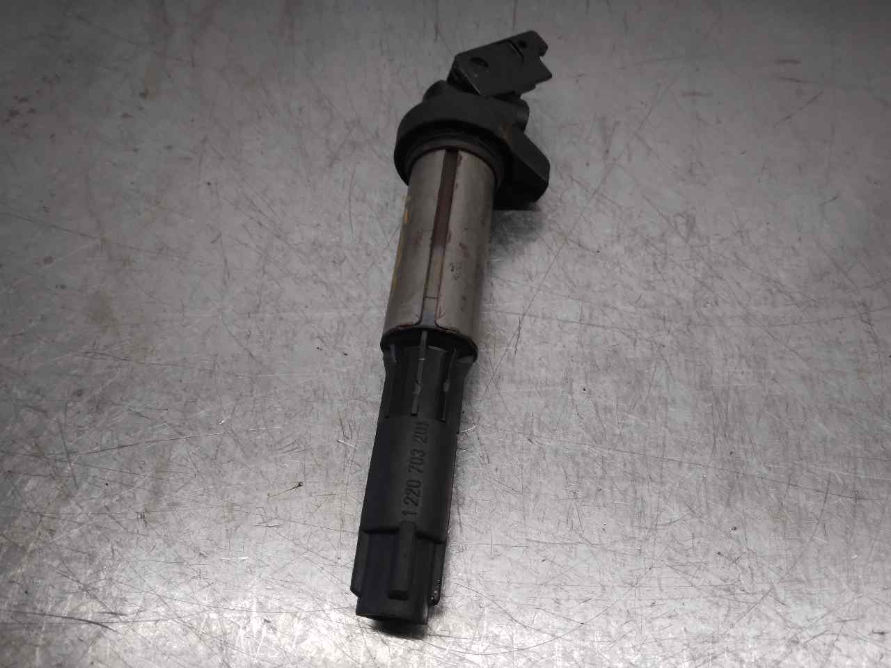 BMW 1 Series E81/E82/E87/E88 (2004-2013) High Voltage Ignition Coil 0221504100,1220703201+ 19815942