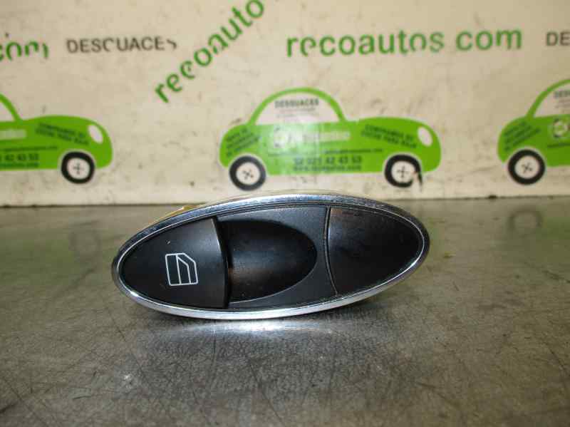 MERCEDES-BENZ E-Class W211/S211 (2002-2009) Commutateur de vitre de porte avant droite 2118211351 19612609