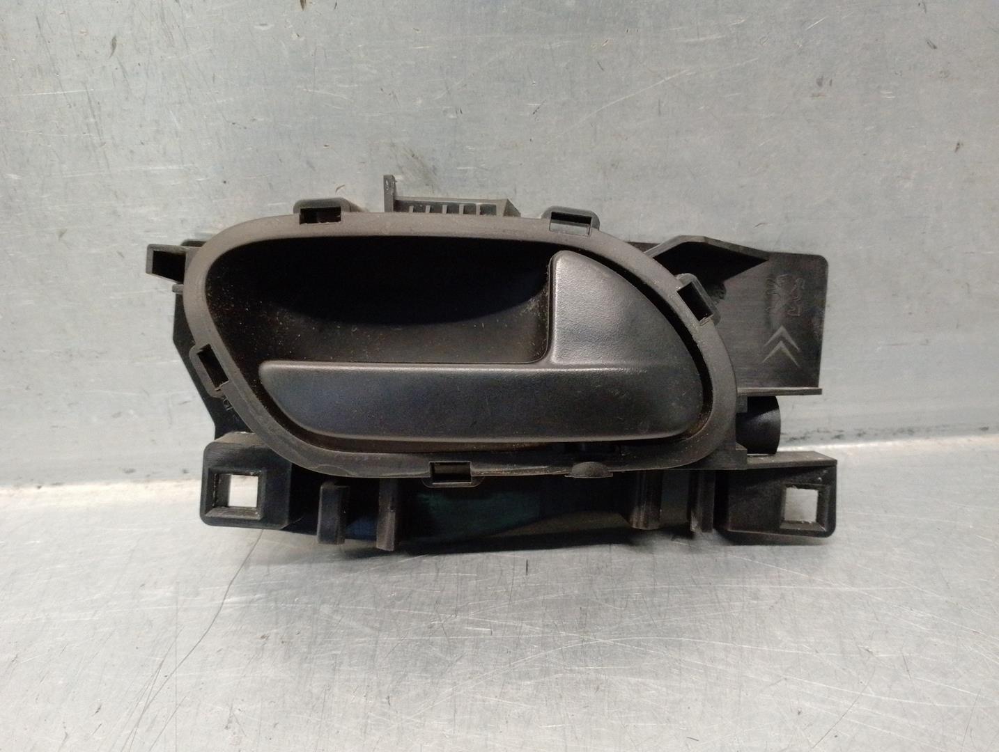 CITROËN Jumpy 2 generation (2007-2016) Other Interior Parts 96555514XT, 6PUERTAS 21724673