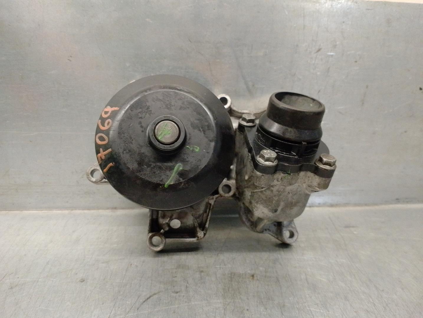 BMW X3 (E83) Water Pump 11517807311 21108060 - Used parts online ...