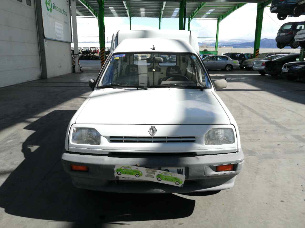 TOYOTA Express Бампер передний GRISTEXTURADO, 7700309515+ 19781506