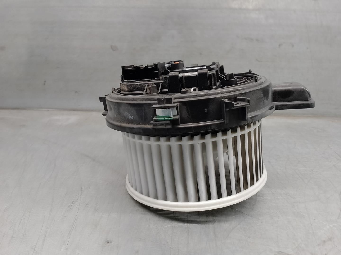 OPEL Astra K (2015-2021) Нагревательный вентиляторный моторчик салона F011500116, 0130309503 24202628
