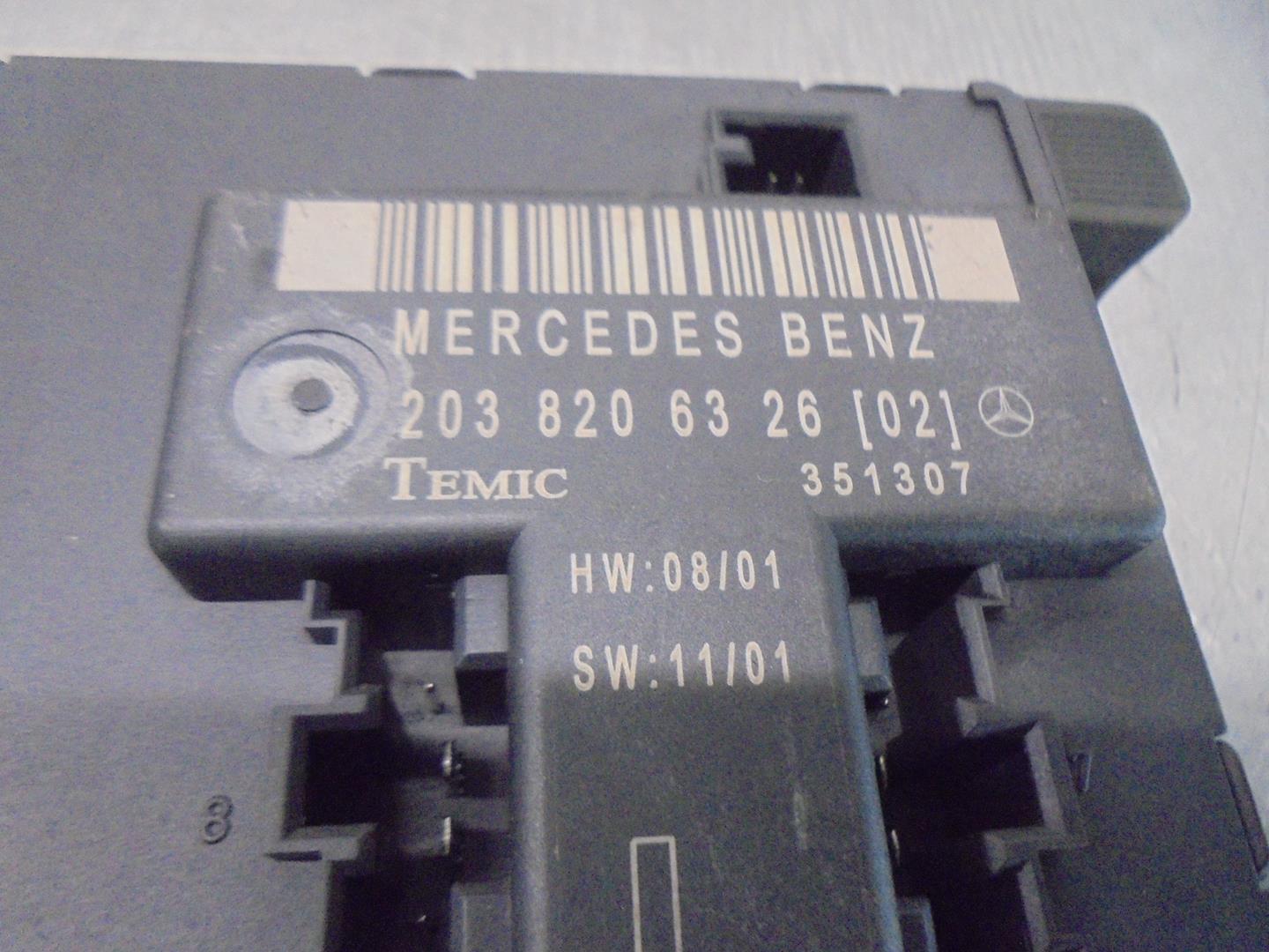 MERCEDES-BENZ C-Class W203/S203/CL203 (2000-2008) Kiti valdymo blokai 2038206326 21728819