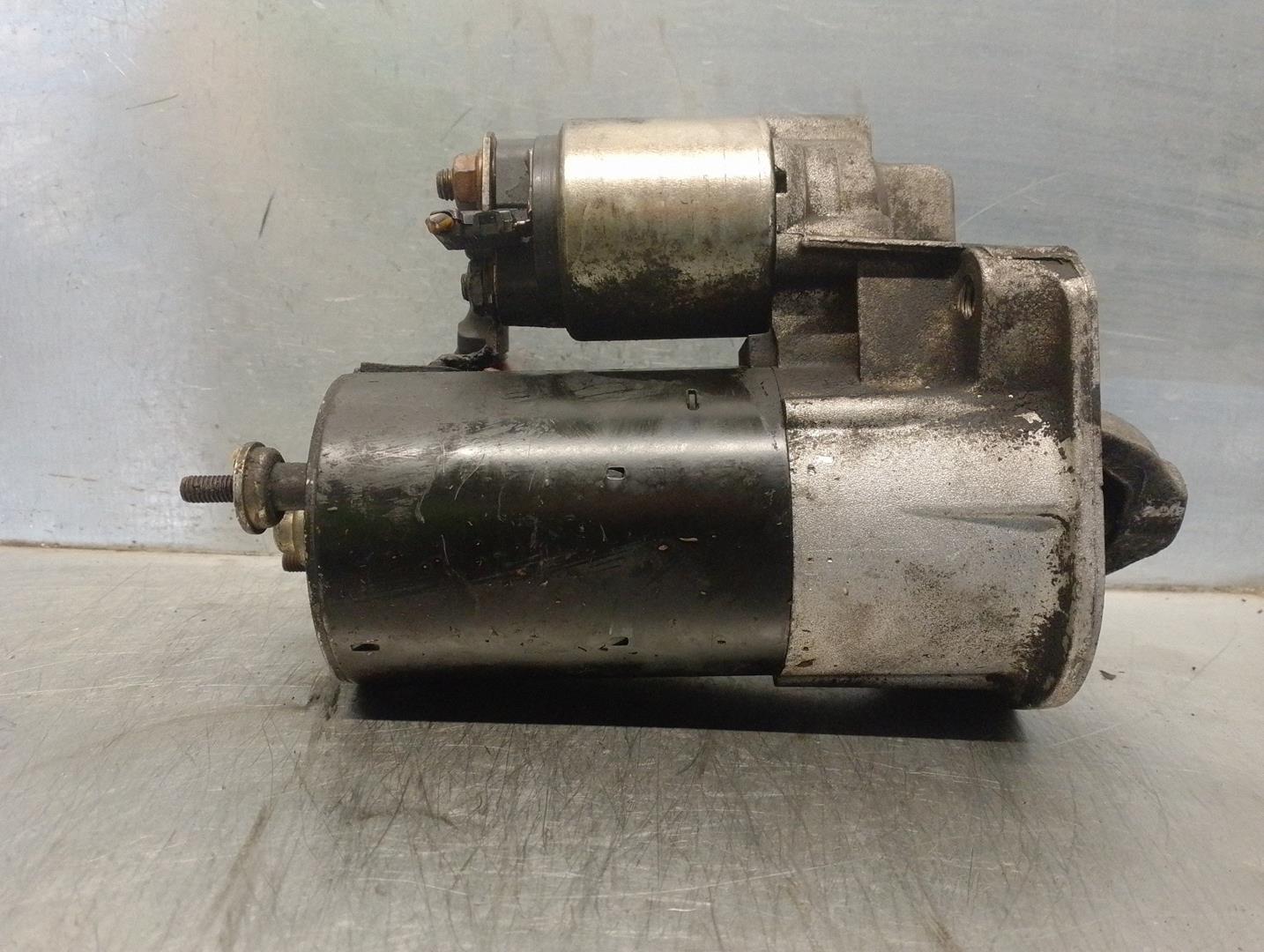 VOLVO V40 1 generation (1996-2004) Startmotor 0001107076, 0001107076 24142320