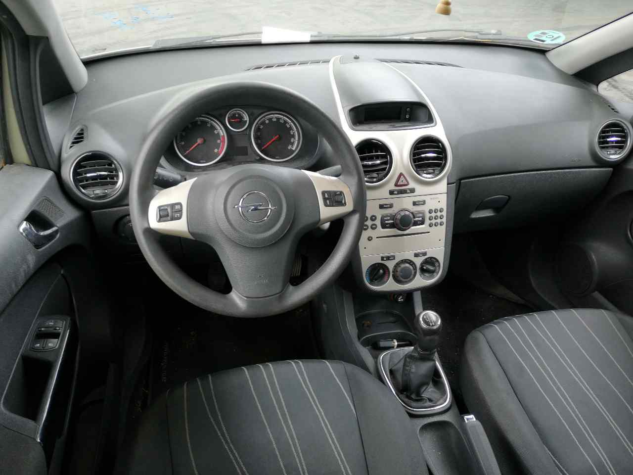 OPEL Corsa D (2006-2020) Моторчик заднего стеклоочистителя 13163029, 53027312, VALEO 24144924