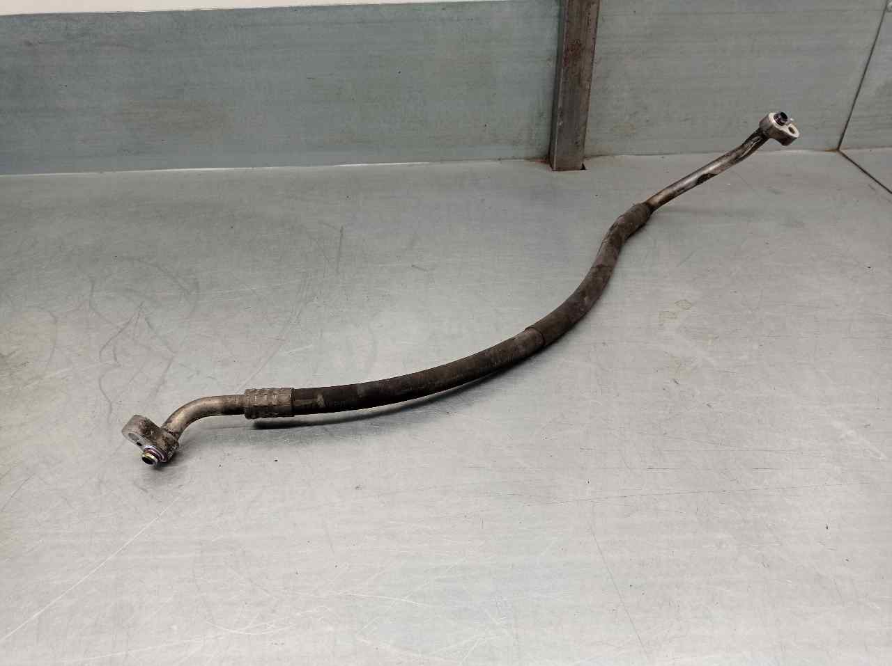 AUDI TT 8N (1998-2006) AC Hose Pipe 8N0820721 21709503