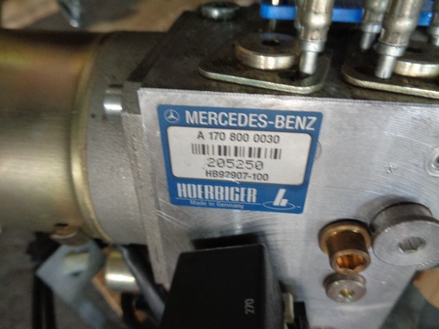 MERCEDES-BENZ SLK-Class R170 (1996-2004) Stogas A1707900540, A1708000030 19784985
