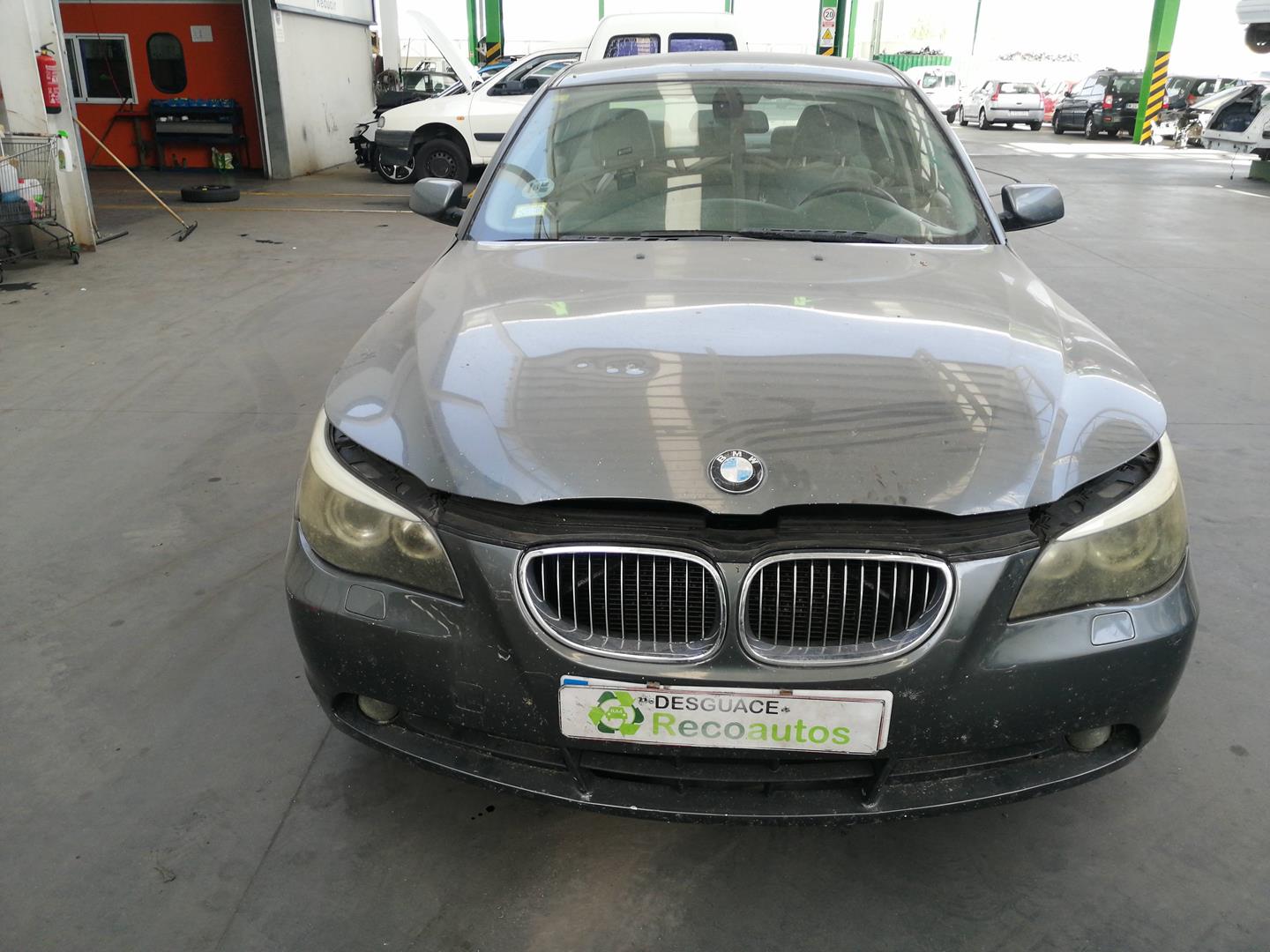 BMW 5 Series E60/E61 (2003-2010) Priekinis bamperis(buferis) 51117111739, GRISOSCURO 20615086