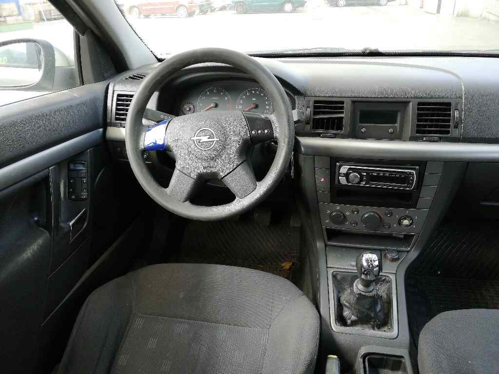 CHEVROLET Vectra C (2002-2005) Блок предохранителей 13125485 19737286