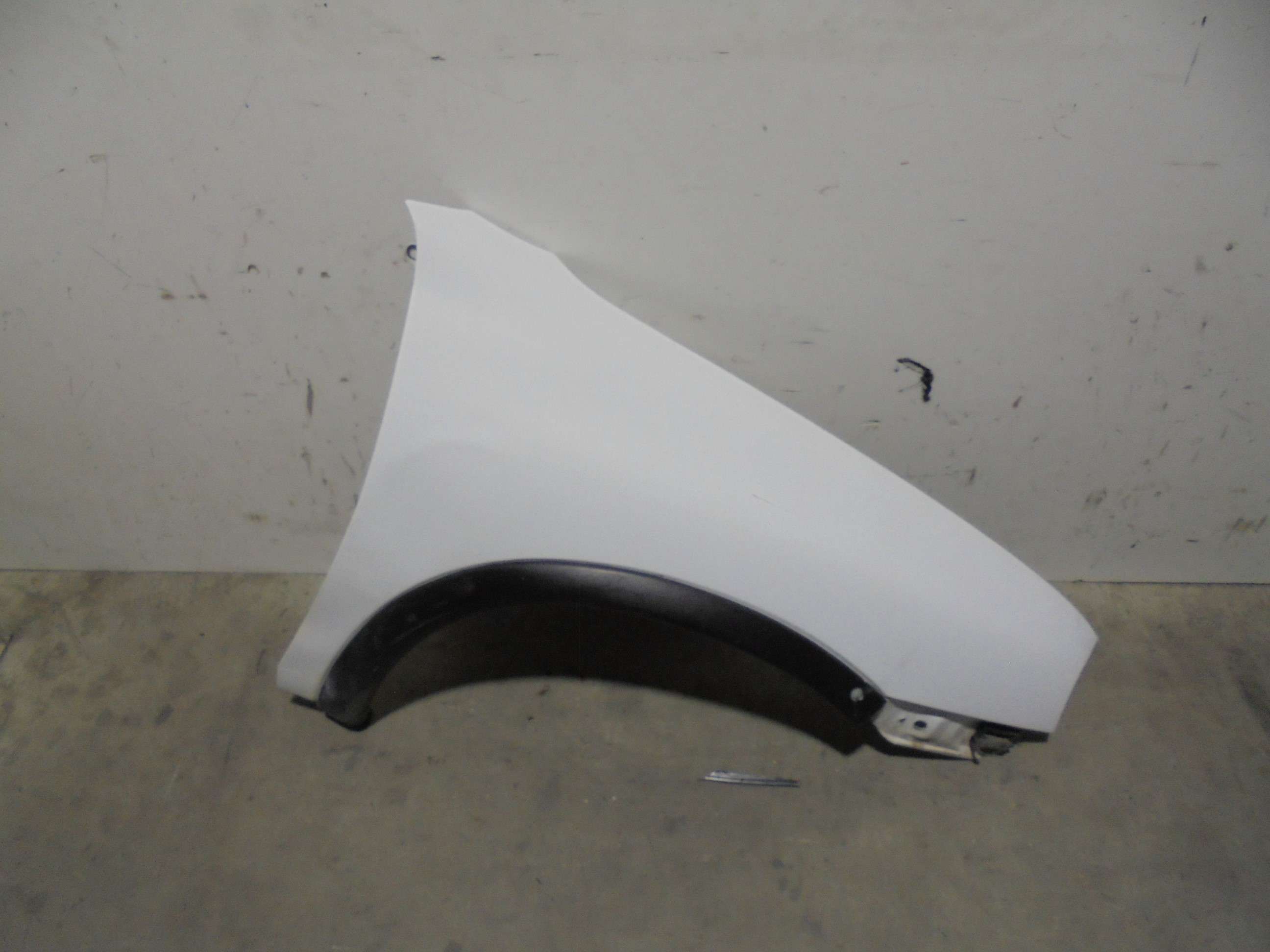 PEUGEOT Combo B (1993-2001) Front Right Fender +BLANCA 19761988