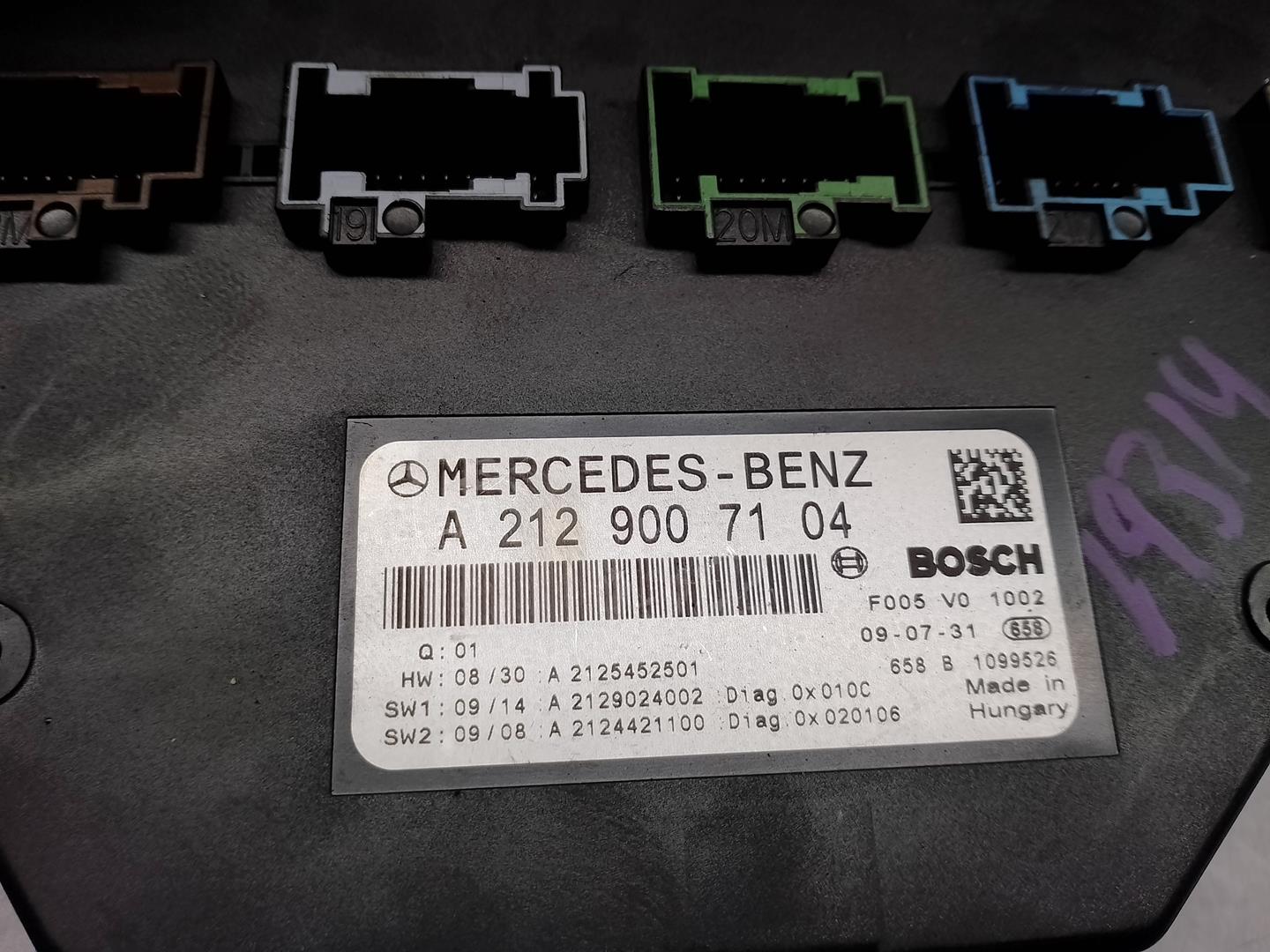 MERCEDES-BENZ E-Class W212/S212/C207/A207 (2009-2016) Biztosítékdoboz A2129007104,F005V01002 22778090