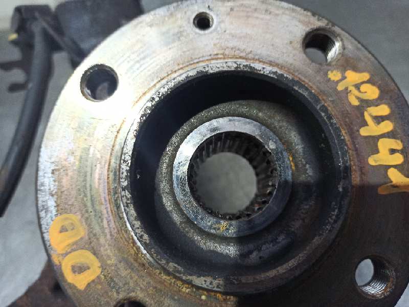 CITROËN Front Right Wheel Hub 364796+ 19719028