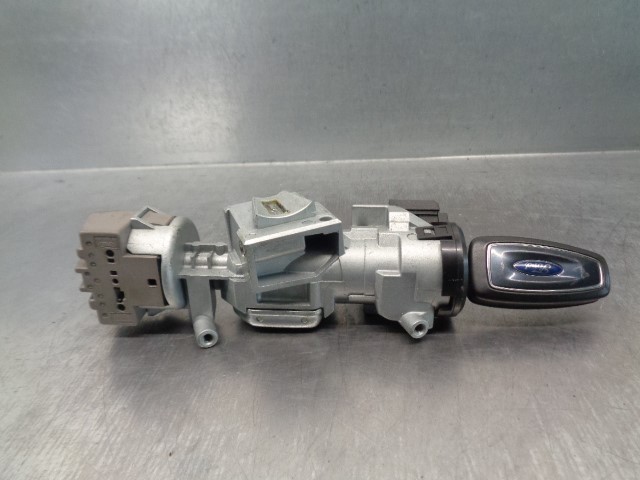 FORD Mondeo 4 generation (2007-2015) Ignition Lock 3M513F880AE, 6E5T15607CA 19916002