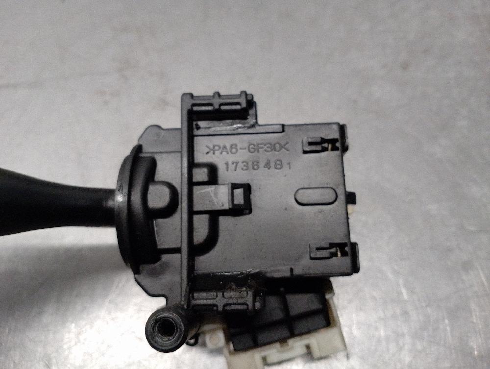 Light switch 1CDFTV 173648 de Toyota Rav 4 ii (_a2_) 2000-2005 116 CV con 284000 km - pieza usada