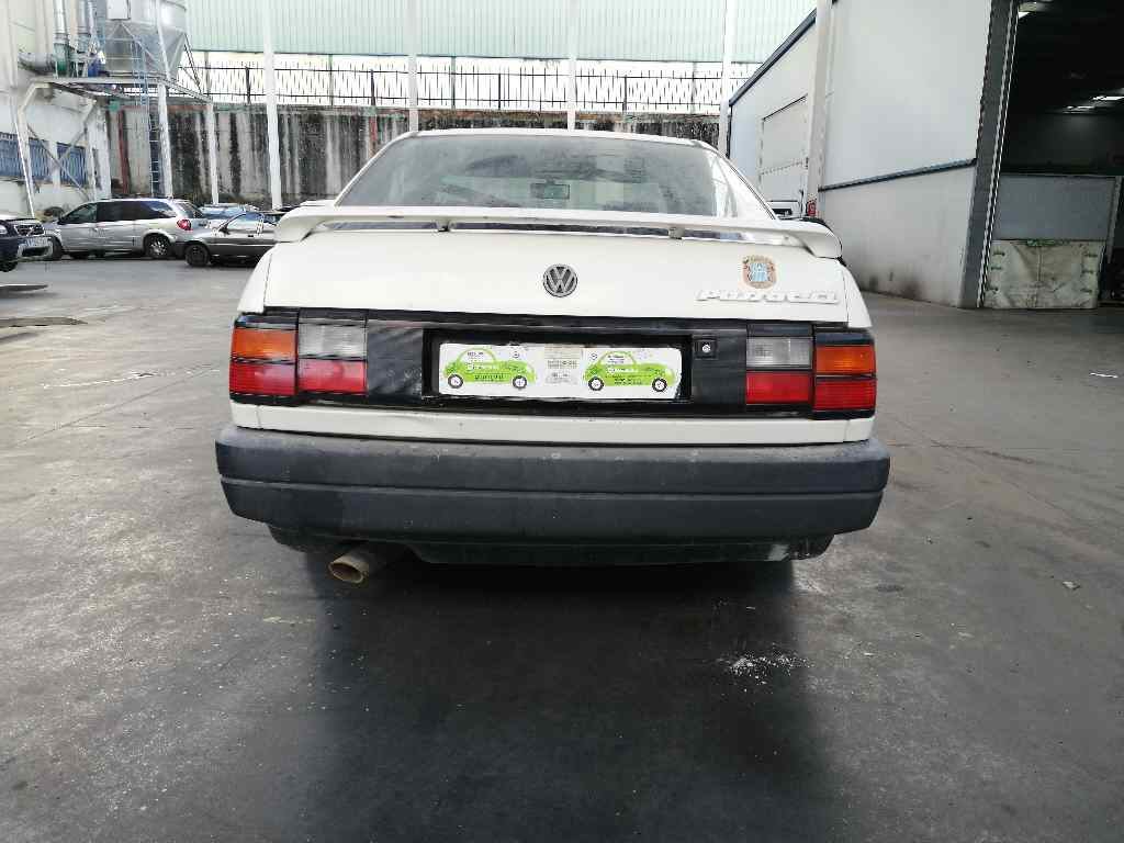 FORD Passat B3 (1988-1993) Амортизатор передний правый 1069132A70F, BOGE 19764941