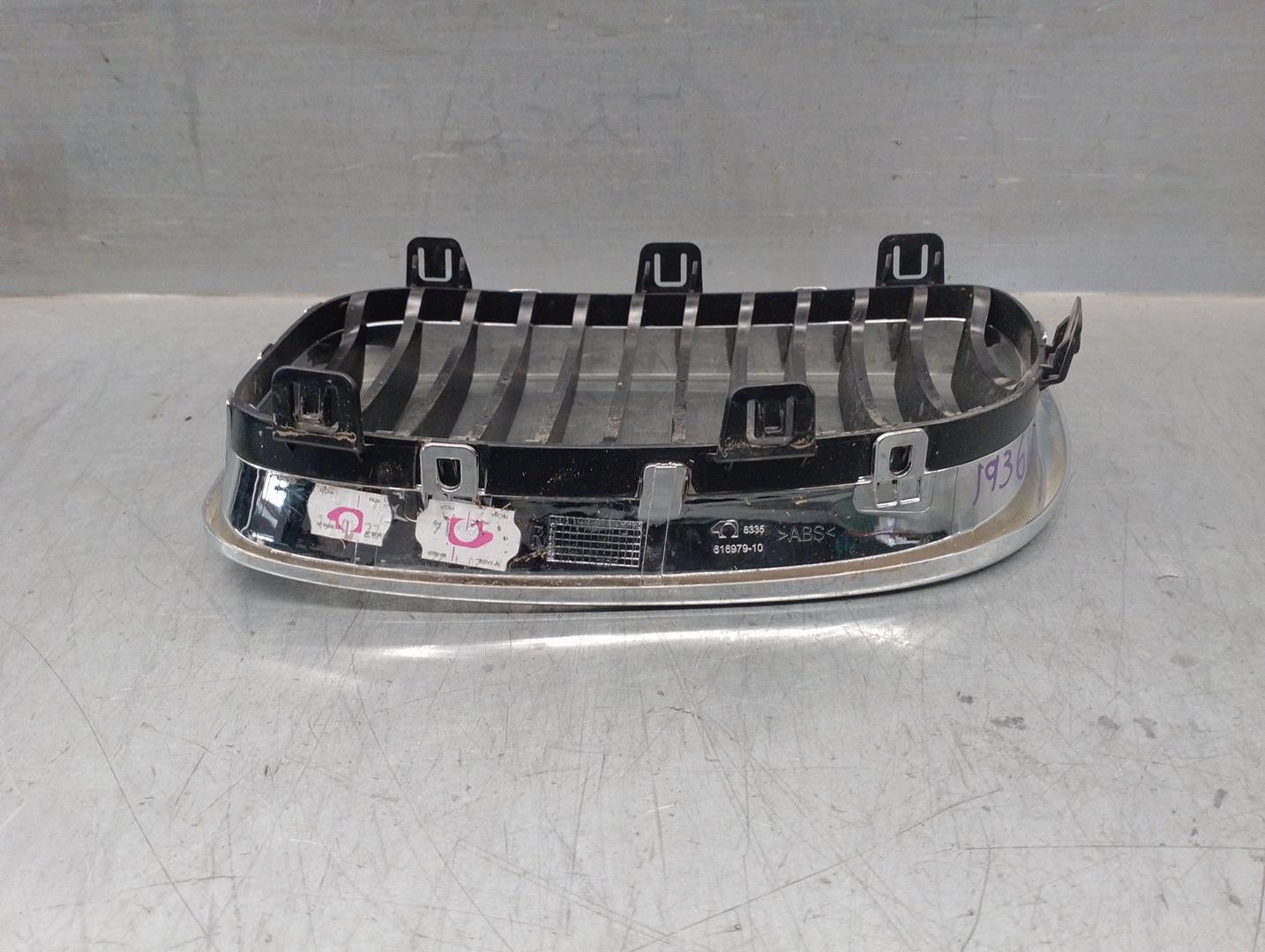 BMW 1 Series E81/E82/E87/E88 (2004-2013) Radiator Grille 51137322210, DERECHA 23348719