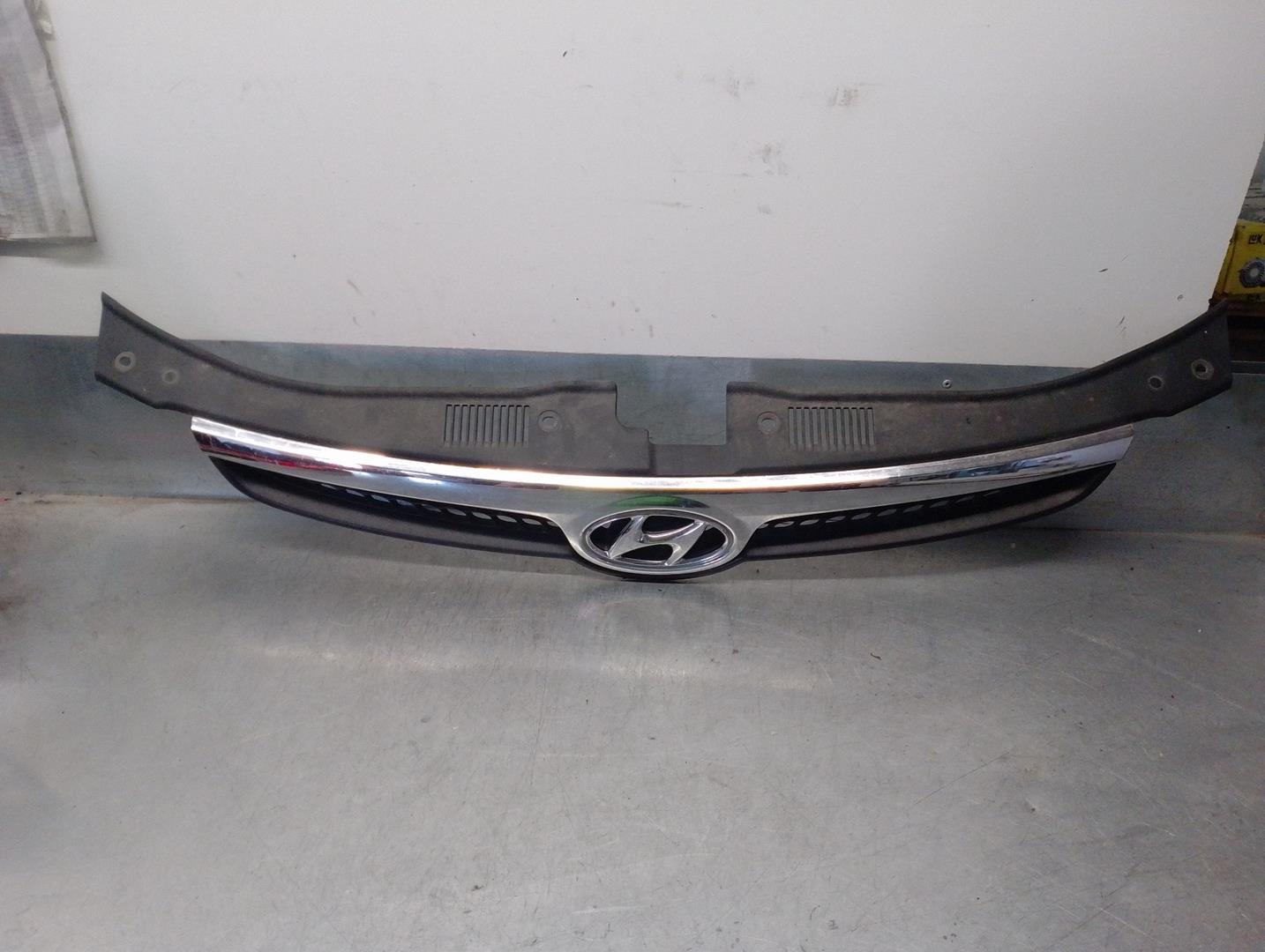 HYUNDAI i30 FD (1 generation) (2007-2012) Решетка радиатора 863512R000 20777773