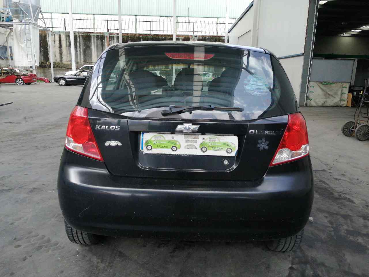 CHEVROLET Aveo T200 (2003-2012) Преден ляв калник NEGRA, 96476573+ 19801252