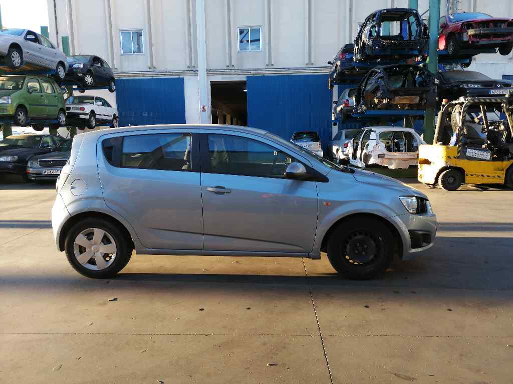 CHEVROLET Aveo T300 (2011-2020) Jobb első ülés 5PUERTAS,5PUERTAS+TELANEGRA 19764581