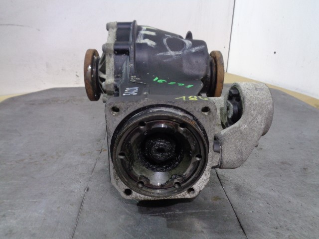 VOLKSWAGEN Passat B5 (1996-2005) Rear Differential EUT,EUT150903,01R525053M 19834933