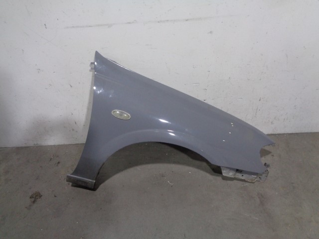 NISSAN Almera N16 (2000-2006) Främre högerskärm 631004M631, GRIS, 3PUERTA 24140505