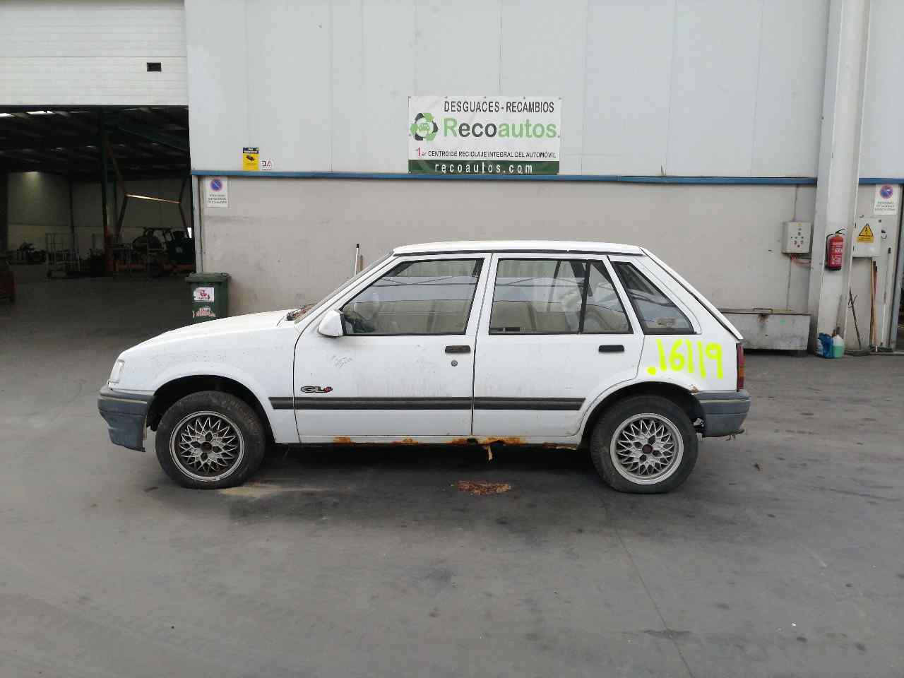 OPEL Corsa A (1982-1993) Капот +BLANCO 19828087